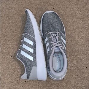 Grey and White Addis’s